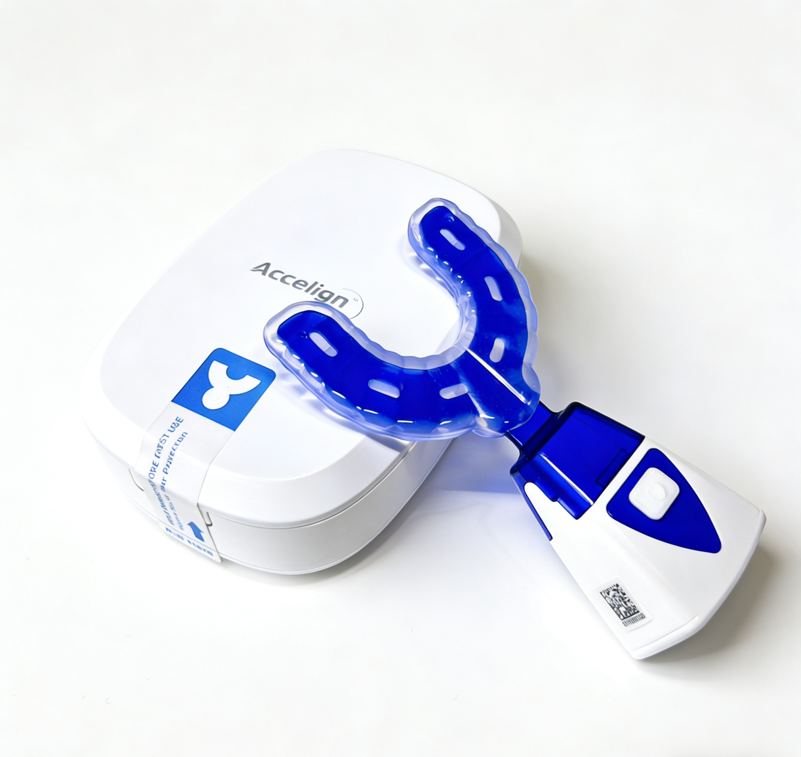 Patient using Accelign™ device with clear aligners for 20-minute daily session